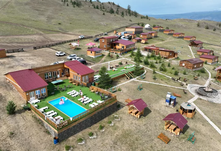 Бассейн - фоновое изображение